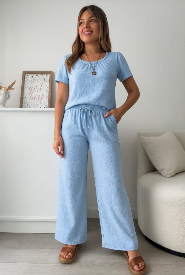 Producto - LINEA Clotilde conjunto palazzo y blusa hawaii