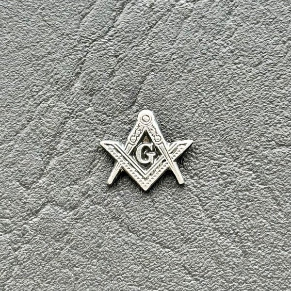 Producto - Pin Escuadra y Compás - Compañero - 2