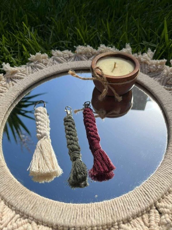 Producto - LLAVEROS MACRAME