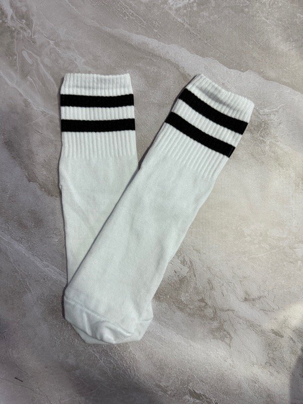 Producto - Medias blancas con líneas blanca 3/4