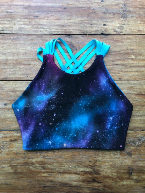 Tops estampa universo