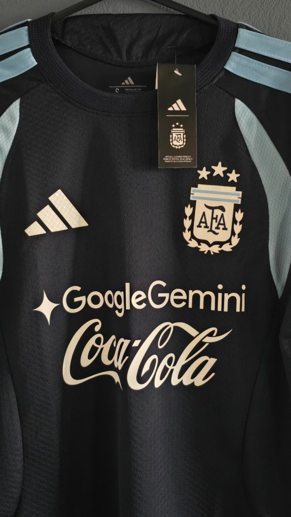 Producto - CAMISETA ARGENTINA ENTRENAMIENTO AZUL 2026 - 3