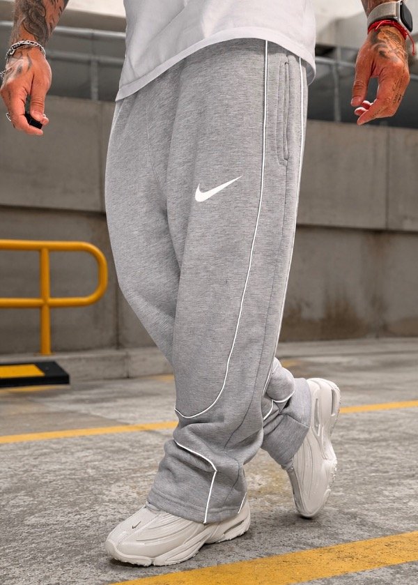 Producto - Baggy Nike Gris