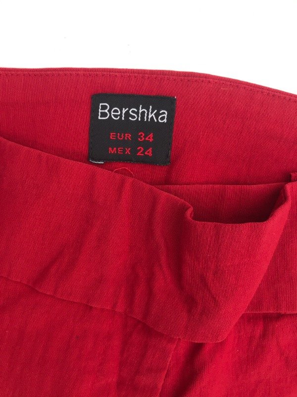 Producto - Oxford red pants BERSHKA - 1