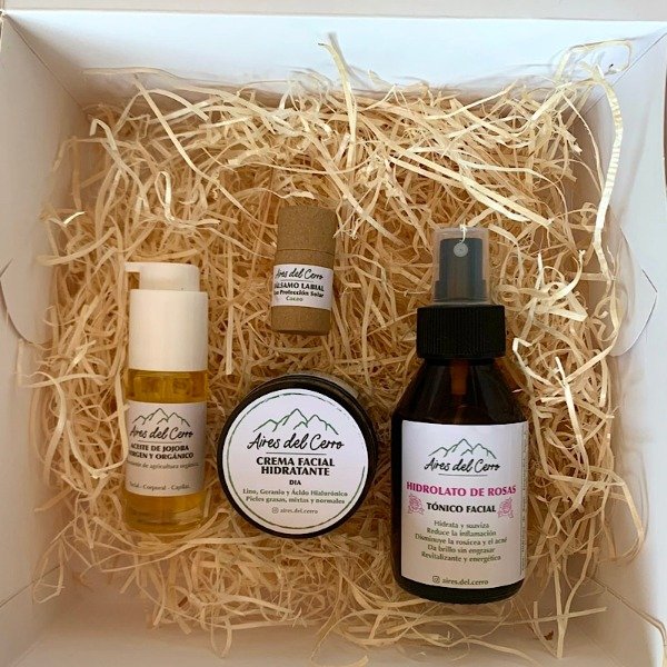 Producto - Caja grande - Kit facial - 1