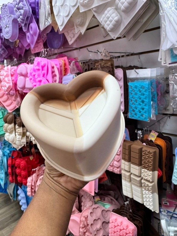 Producto - MINI TORTA TRICOLOR CORAZON