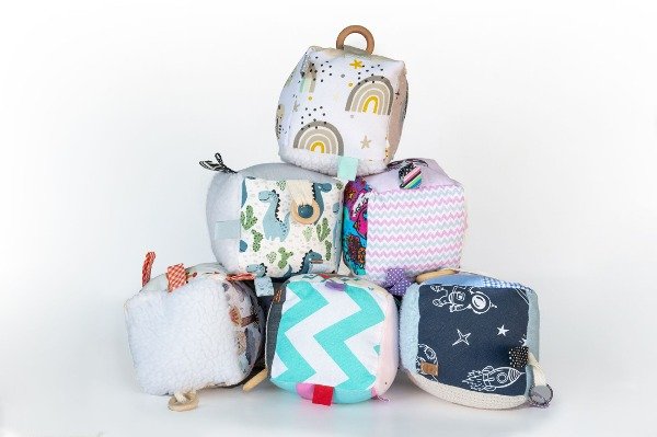 Producto - Cubo sensorial Montessori