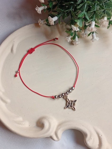 Producto - Pulsera roja nudo de bruja - 0