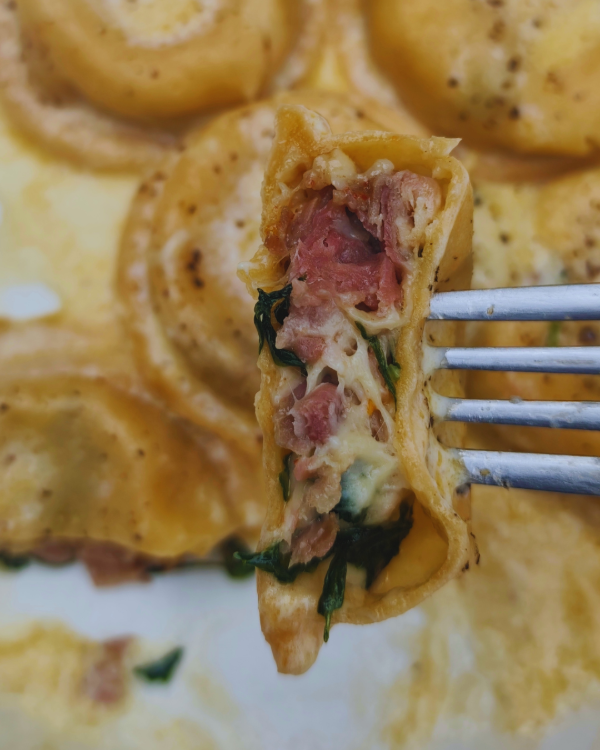 Producto - Sorrentinos de Crudo, rúcula, tomates secos y muzza
