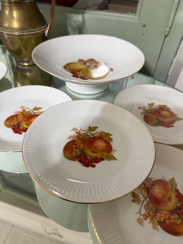 Producto - Frutera y platos de postre verbano