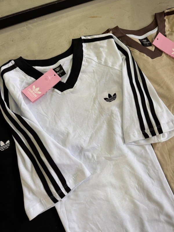 Producto - REMERON RETRO OVER ESCOTE EN V DM - 5
