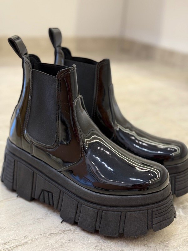 Producto - Bota Charol
