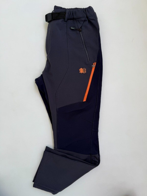 Producto - Pantalón abrigado KOLON Talle M (aprox) Hombre