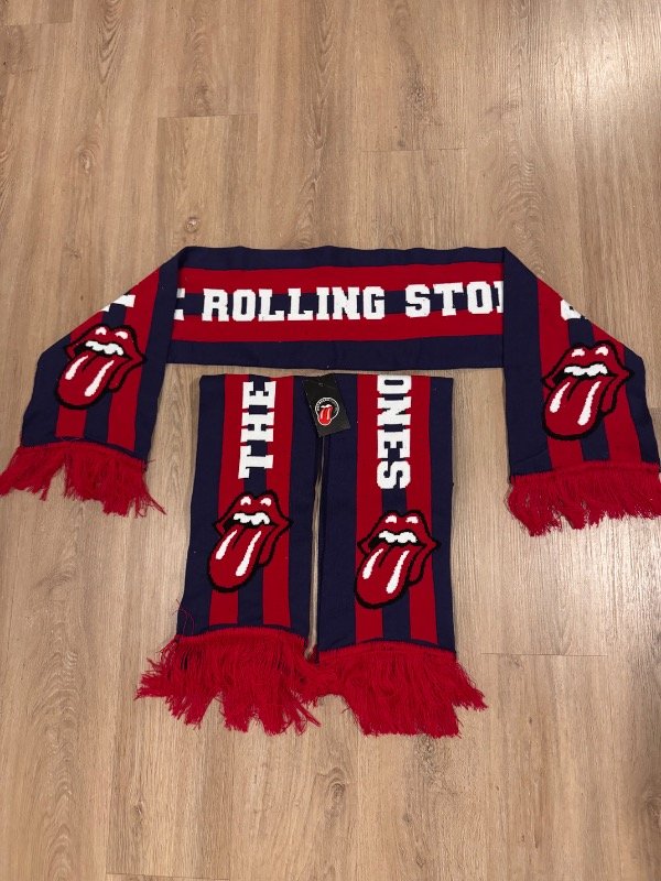 Producto - BUFANDA STONES AZUL Y ROJA