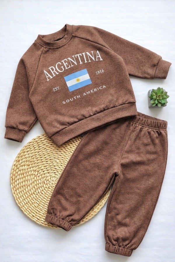Producto - CONJUNTO ARGENTINA MARRÓN (BUZO + PANTALÓN BAGGY)