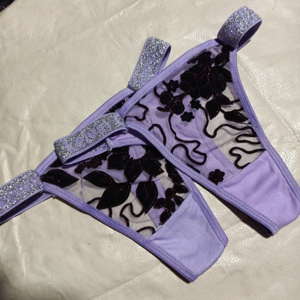 Producto - Colaless C.K lila