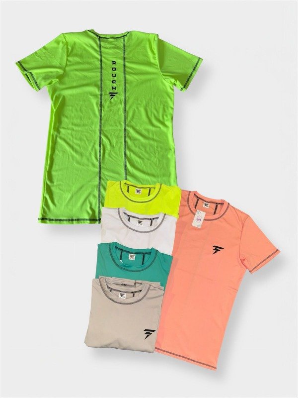 Producto - Remera Rouch con Bordador