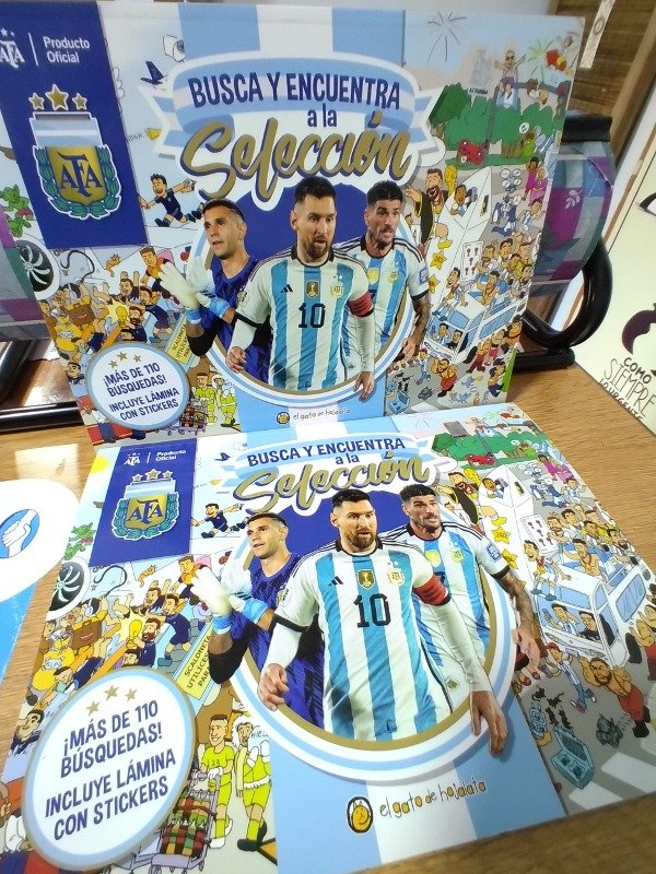 Producto - Busca y Encuentra a la selección. AFA. Con stickers. El gato de hojalata.