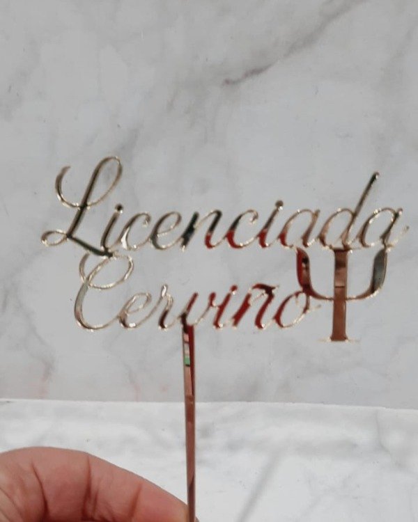 Producto - Toper Licenciada con nombre y logo de fac de Psicología