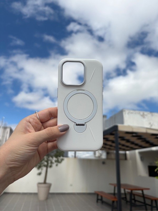 Producto - FUNDA MAGSAFE C/SOPORTE GIRATORIO IP 15