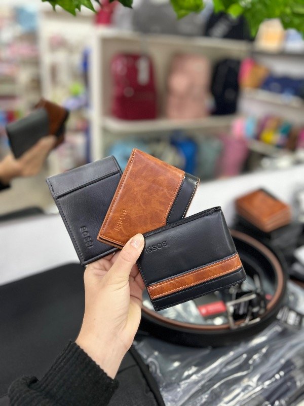 Producto - Billetera Bossi cuerina