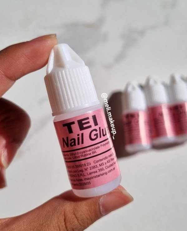 Producto - Pegamento p/uña TEI - 1