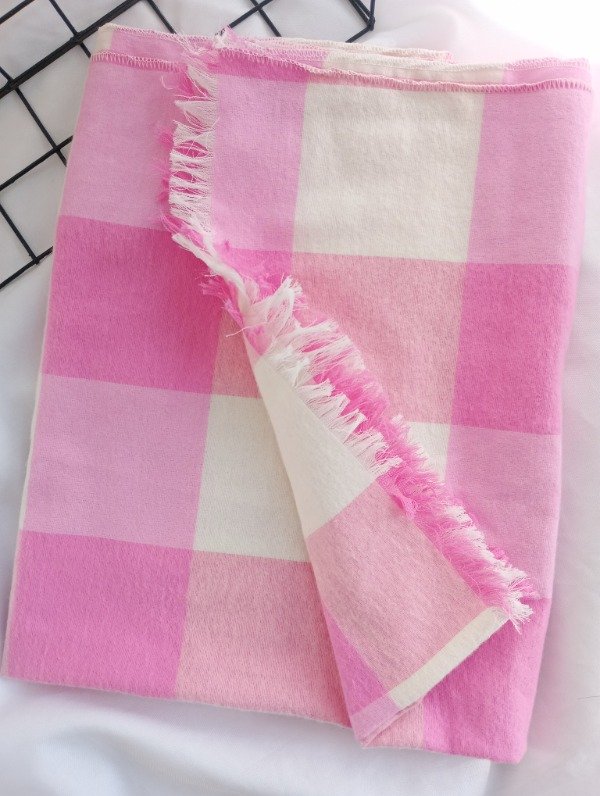 Producto - Ruanas Tela Pilu