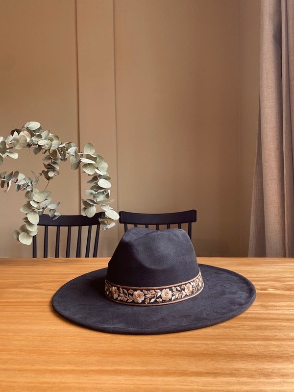 Producto - Sombrero Prudencia