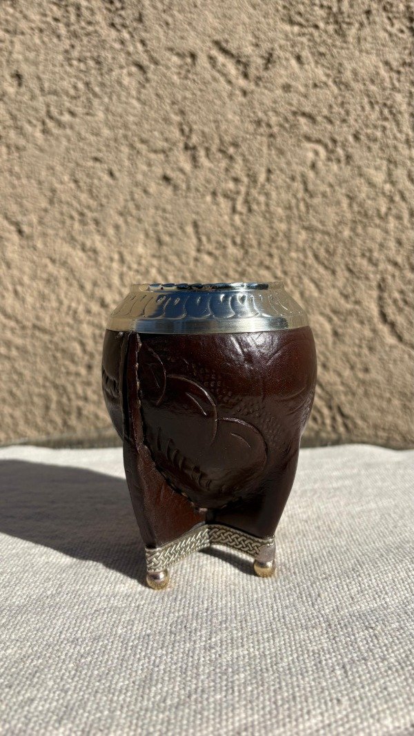 Producto - Mate torpedo repujado con virola y base de alpaca - 0