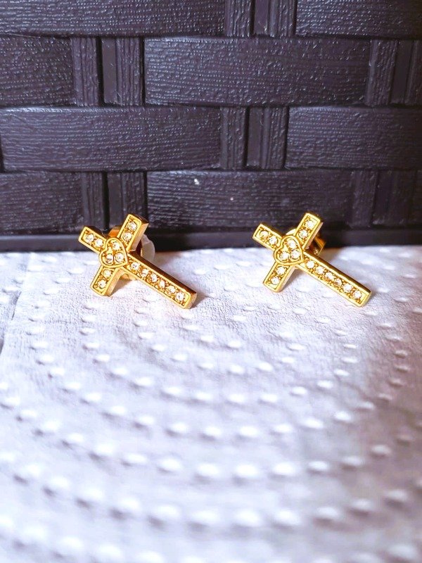 Producto - Aros cruz-corazon