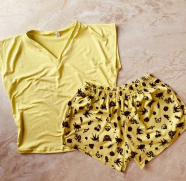 Set lima pijama