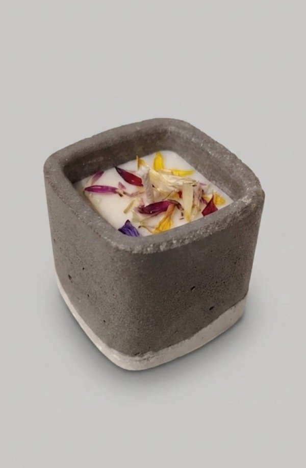 Producto - Vela de soja en cemento Pequeñas - 10