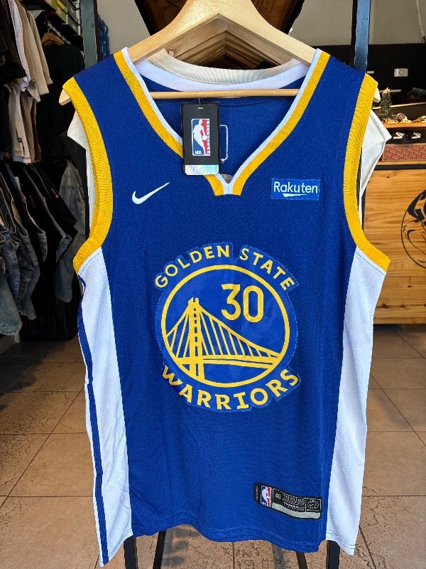 Producto - Musculosa Golden Warriors Curry