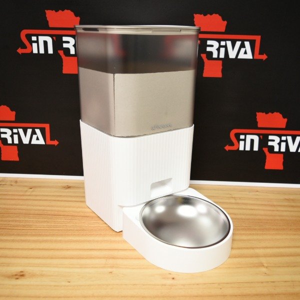 Producto - COMEDERO PARA MASCOTAS 6LTS FC-E02