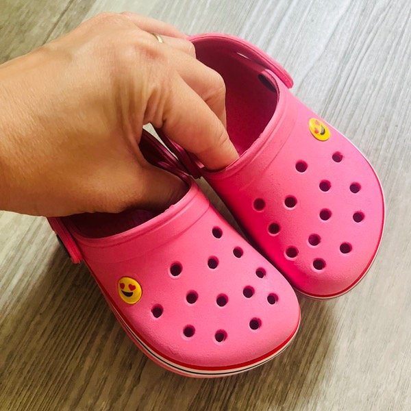 Producto - Sandalia tipo Croc Rosa Nro 19/20