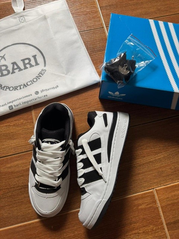 Producto - ADIDAS FORUM 2000 BLANCO/NEGRO