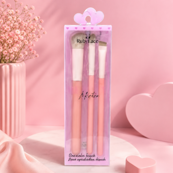 Producto - SET RUBYFACE PINCELES DE MAQUILLAJE WH-AX03