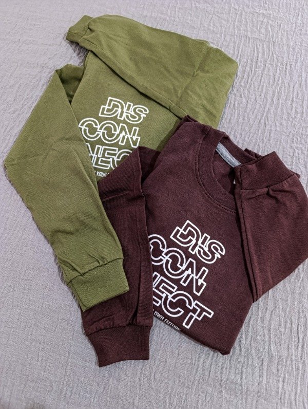 Producto - TALLE 8 - Camiseta Disconnect