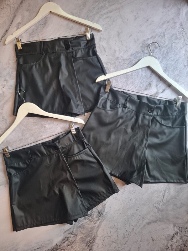 Producto - Short/pollera engomado