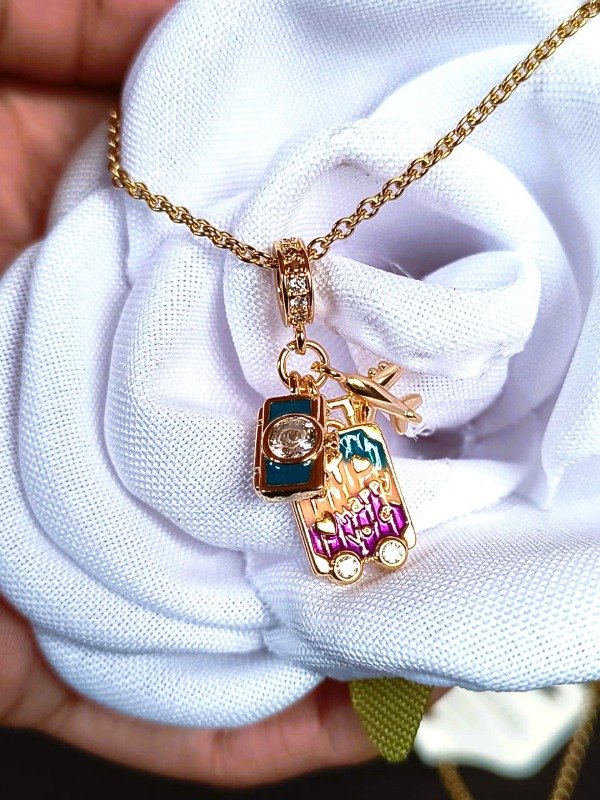 Producto - Collar viajero dorado