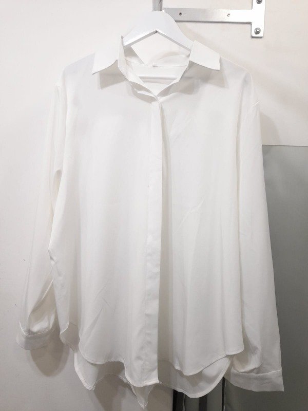 Producto - CAMISA CLÁSICA IMPORTADA
