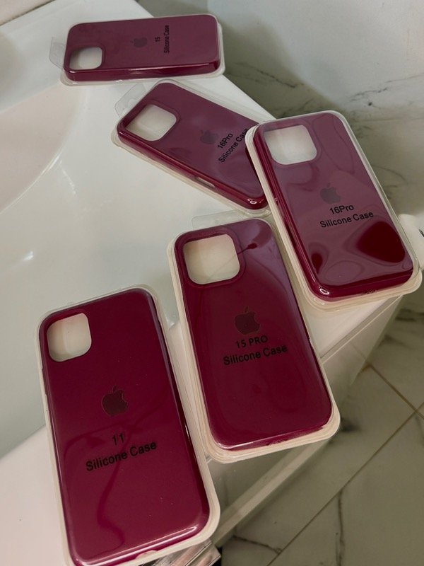 Producto - Silicone Case Bordo/Vino