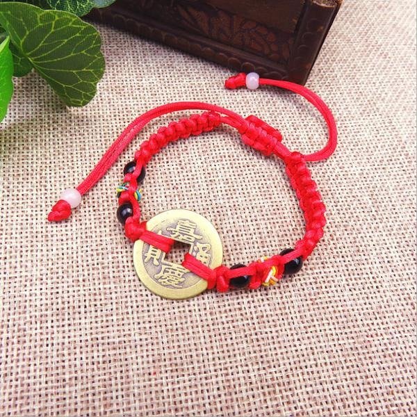 Producto - Pulsera tejida hilo rojo moneda de cobre de la suerte
