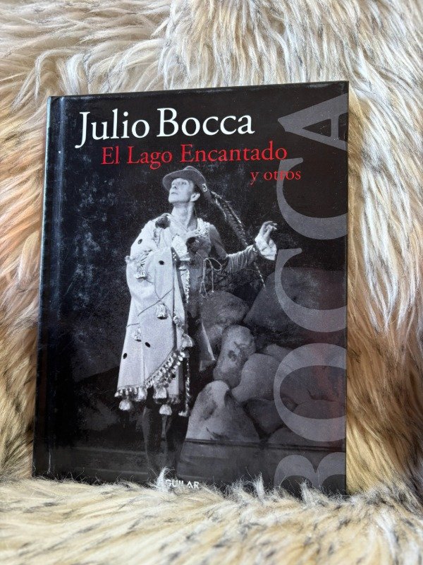 Producto - JULIO BOCCA EL LAGO ENCANTADO (CON CD)
