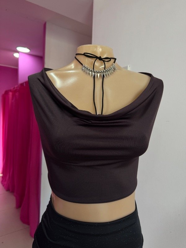 Producto - Top choco cuello buche