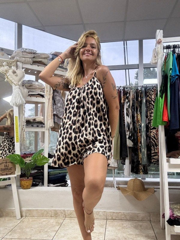 Producto - Mono con tirantes regulables