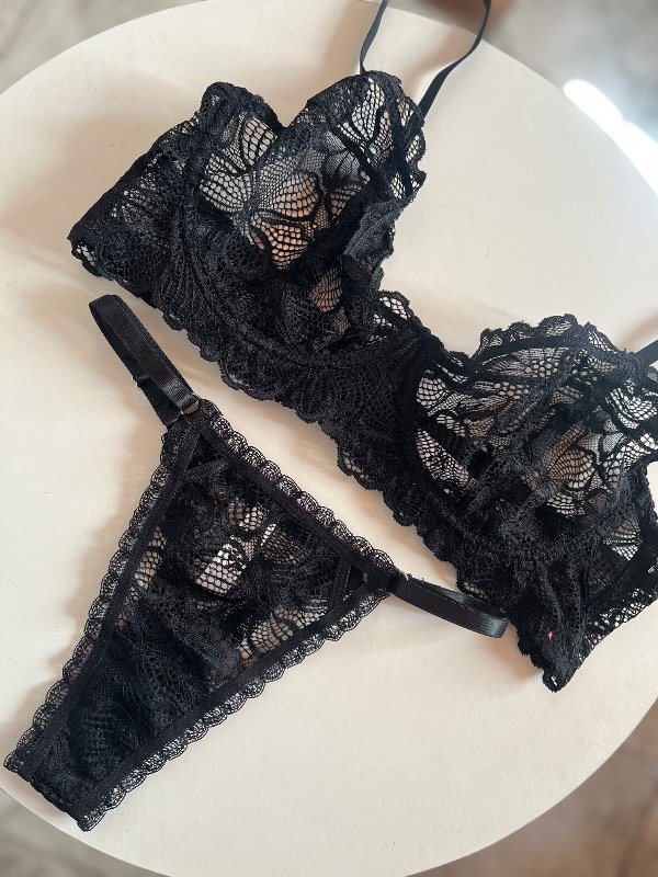 Producto - Conjunto bella negro