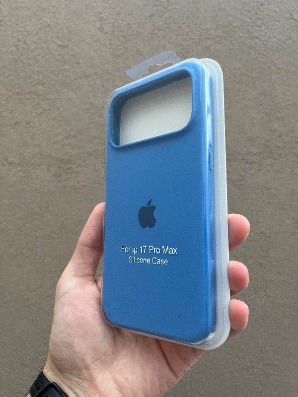 Producto - Silicone 17 pro Max azul claro