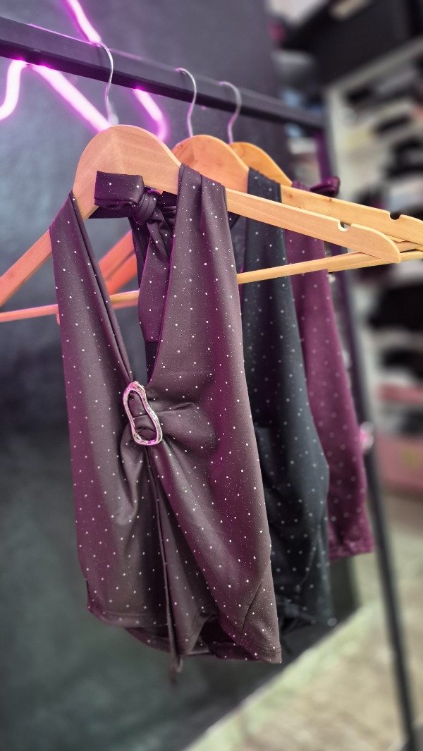 Producto - Top Marilyn hebilla con brillos