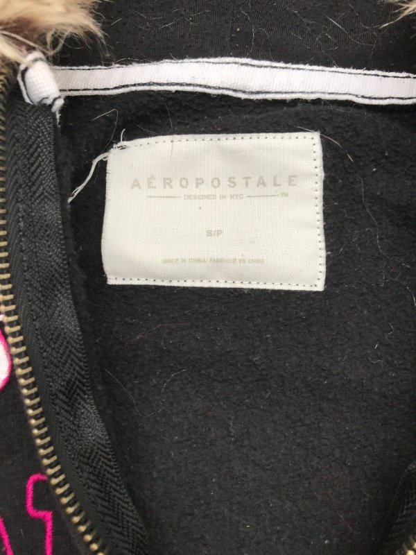 Producto - Fur zip up AEROPOSTALE - 9